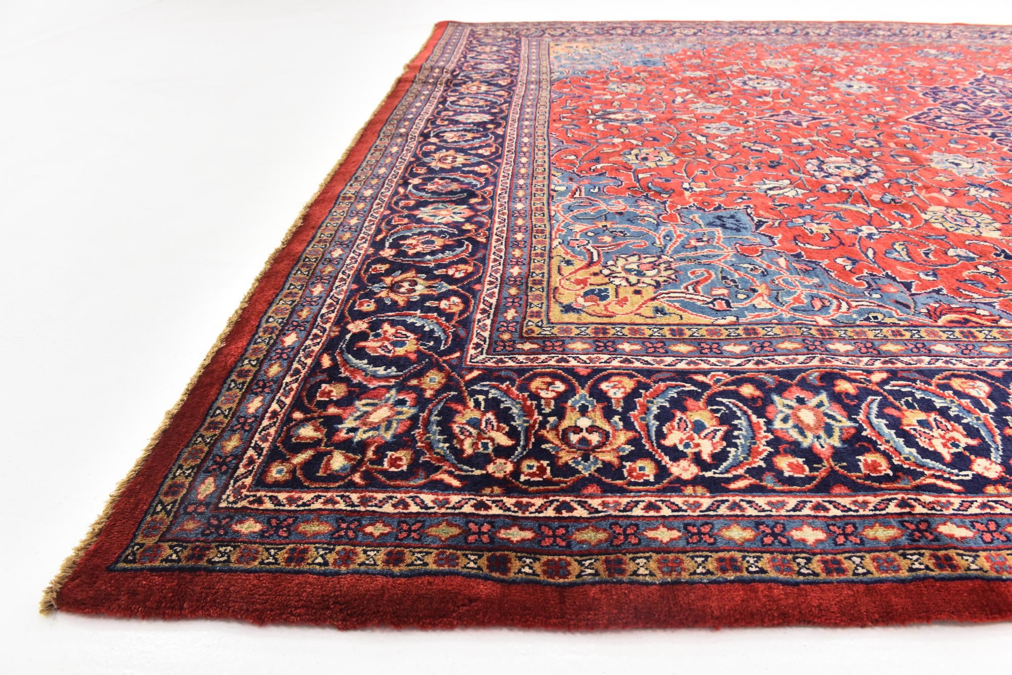 9' 9 x 13' Hand Knotted Sarough Persian Wool Rug