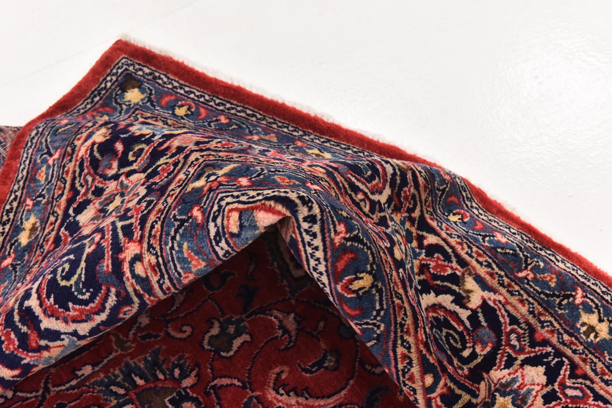 9' 10 x 13' 2 Hand Knotted Sarough Persian Wool Rug