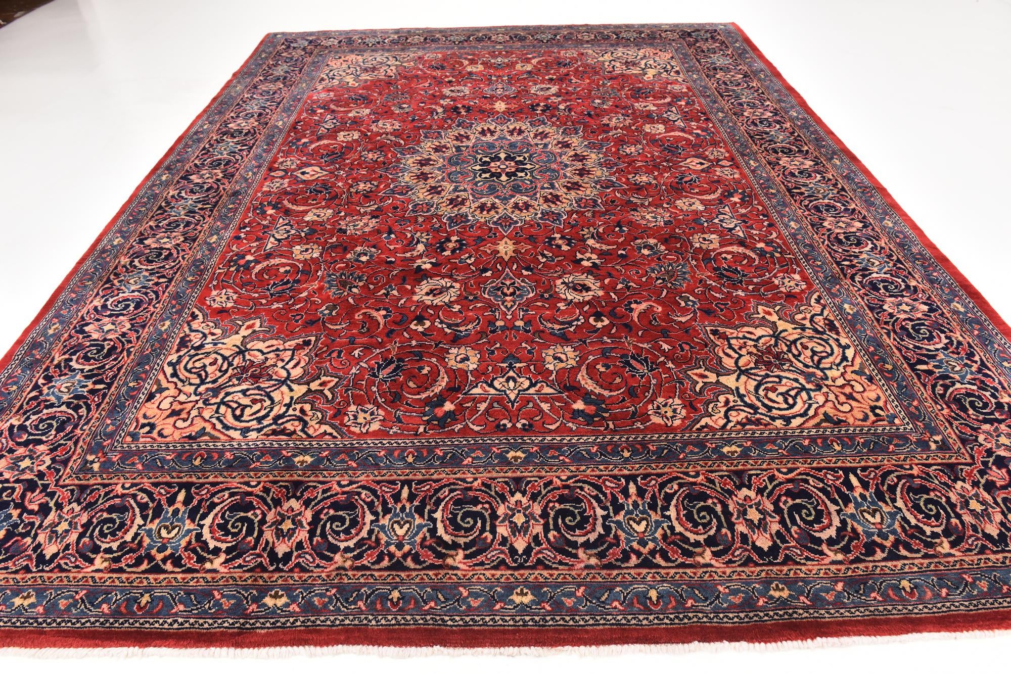 9' 10 x 13' 2 Hand Knotted Sarough Persian Wool Rug