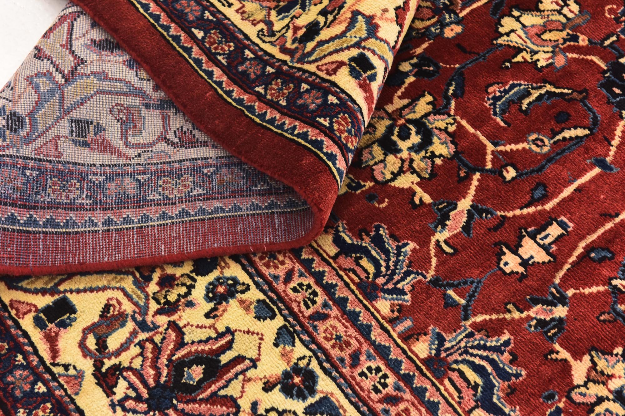 9' 9 x 12' 10 Hand Knotted Sarough Persian Wool Rug