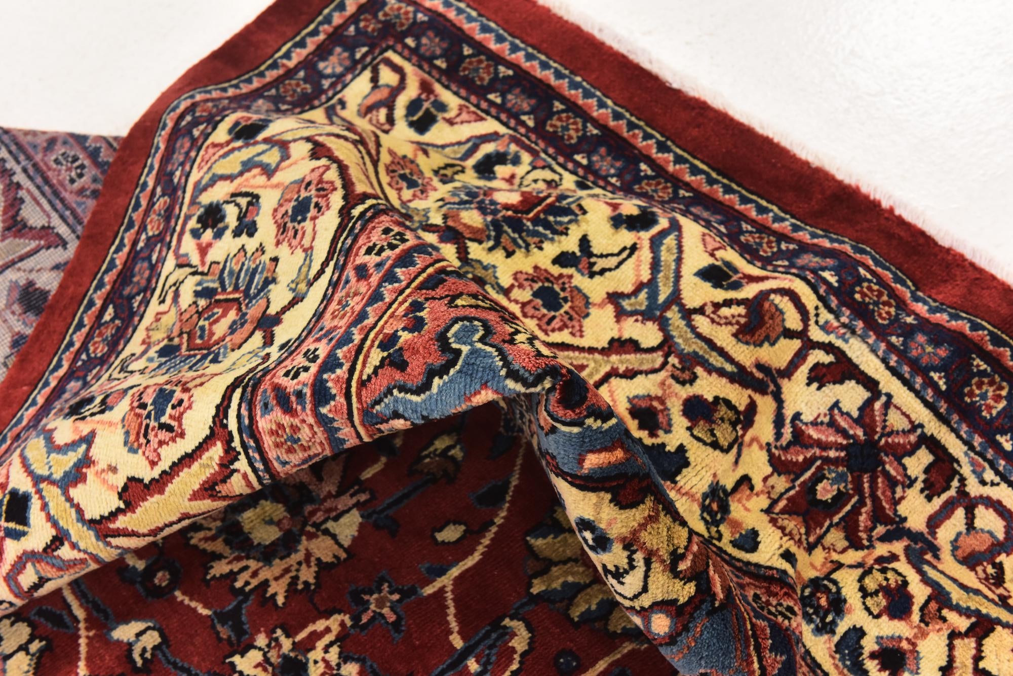 9' 9 x 12' 10 Hand Knotted Sarough Persian Wool Rug