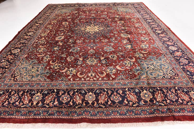Detail image of 10' x 12' 10 Hand Knotted Sarough Persian Wool Rug