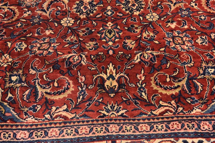 Detail image of 10' x 13' 5 Hand Knotted Sarough Persian Wool Rug
