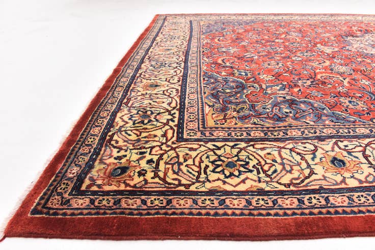 Detail image of 10' x 13' 5 Hand Knotted Sarough Persian Wool Rug