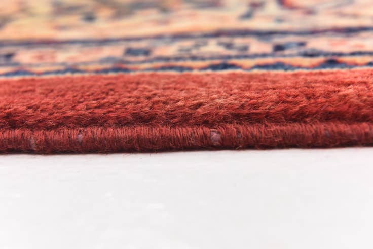 Detail image of 10' x 13' 5 Hand Knotted Sarough Persian Wool Rug