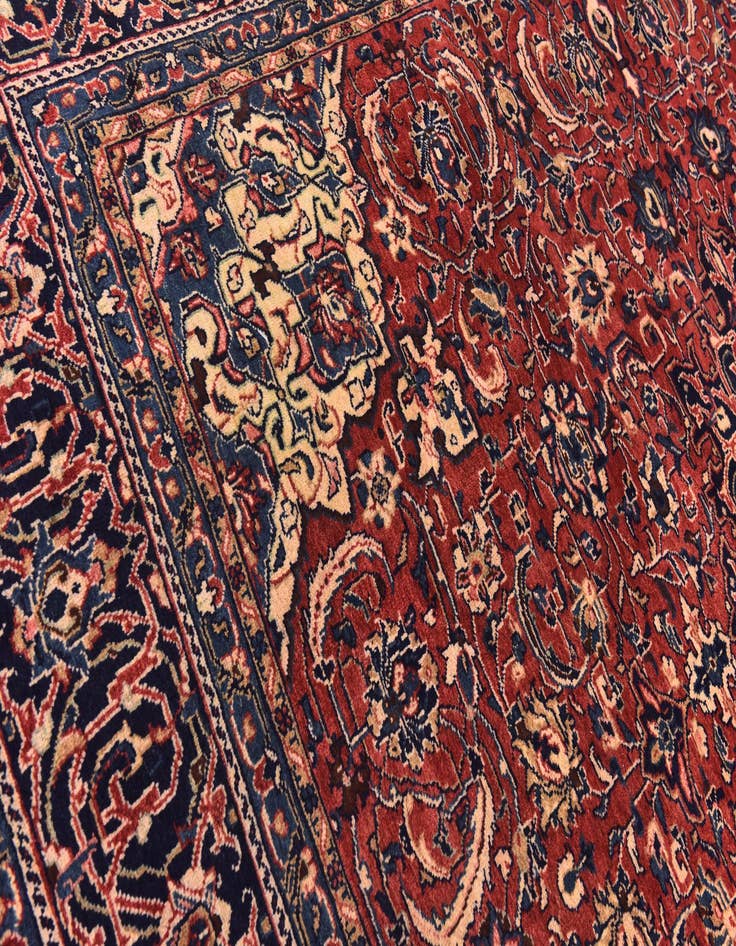 Detail image of 10' x 13' 9 Hand Knotted Sarough Persian Wool Rug
