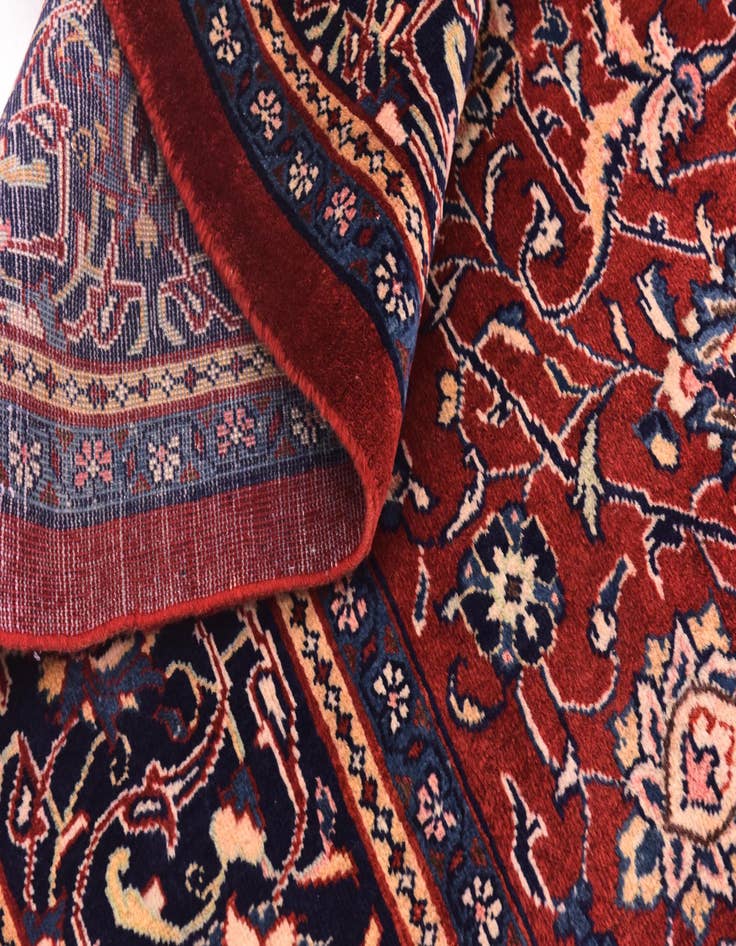 Detail image of 9' 6 x 13'  Hand Knotted Sarough Persian Wool Rug