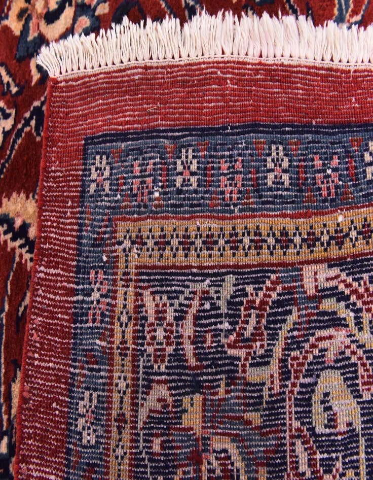 Detail image of 9' 6 x 13'  Hand Knotted Sarough Persian Wool Rug