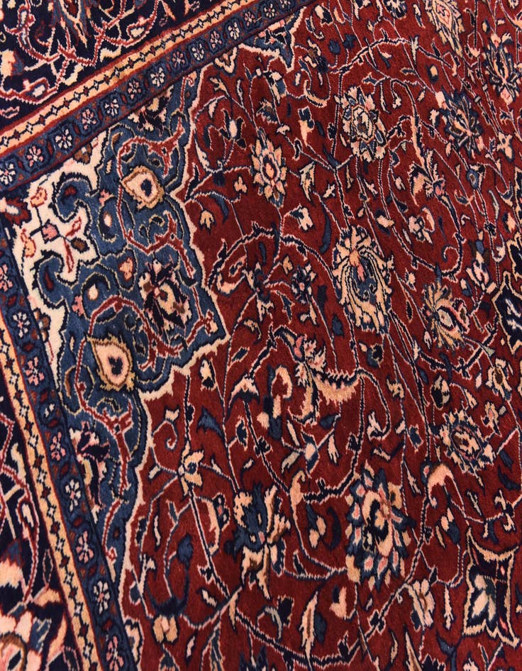 Detail image of 9' 6 x 13'  Hand Knotted Sarough Persian Wool Rug