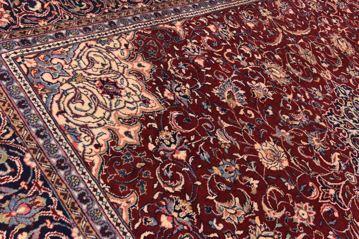 Detail image of 10' x 13' 2 Hand Knotted Sarough Persian Wool Rug