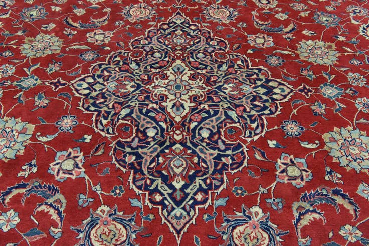 Detail image of 10' 4 x 12' 9 Hand Knotted Sarough Persian Wool Rug