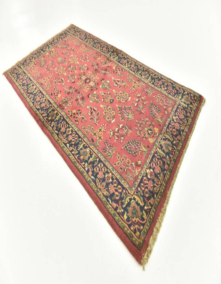 Detail image of 3' x 5' 5 Hand Knotted Sarough Wool Rug