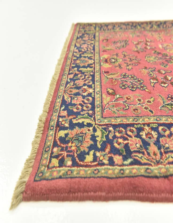 Detail image of 3' x 5' 5 Hand Knotted Sarough Wool Rug