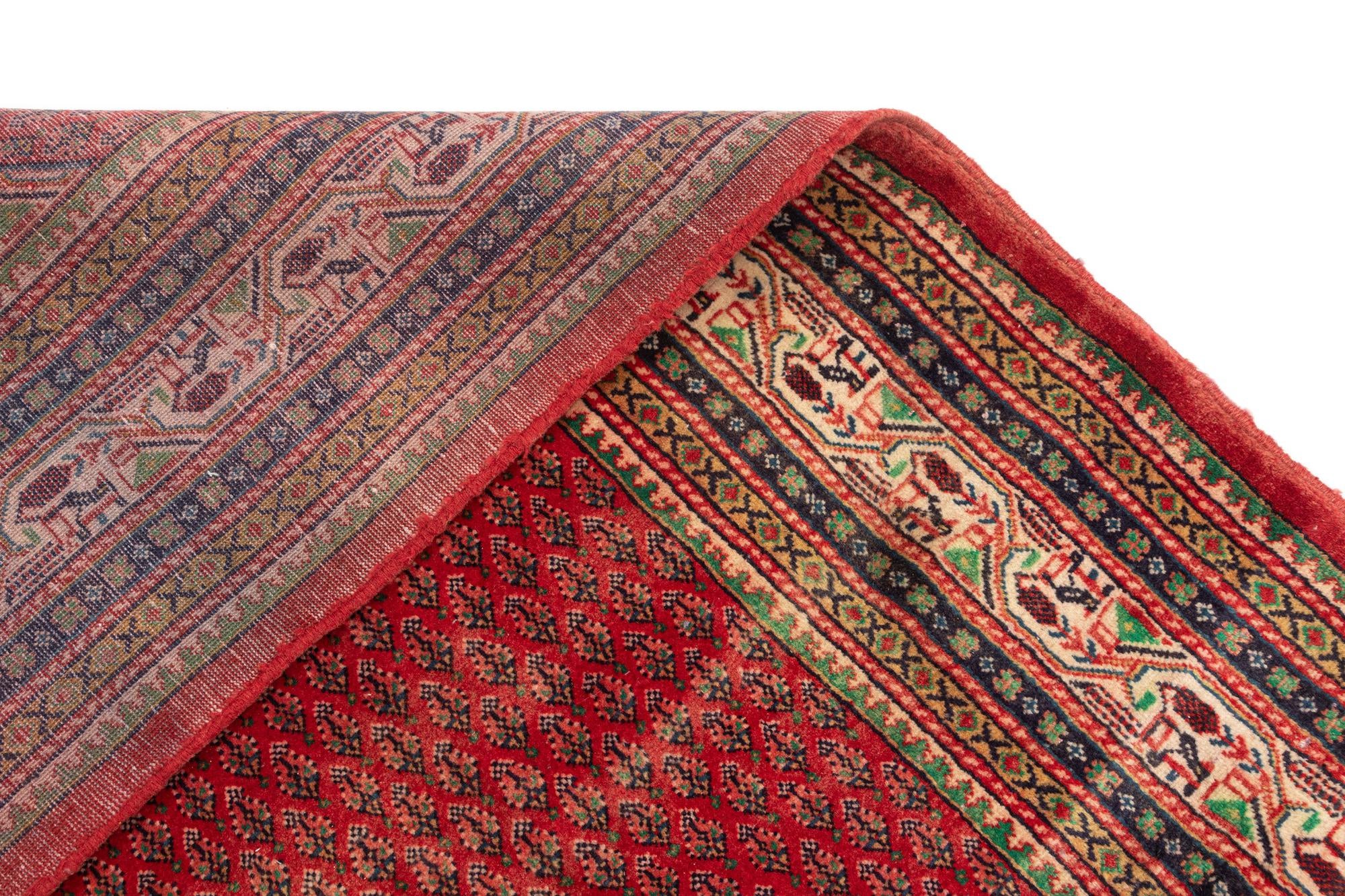 7' 1 x 10' 7 Sarouk Mir Wool Rug