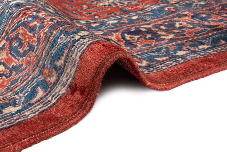 Detail image of 7' 2 x 11' Sarouk Wool Rug