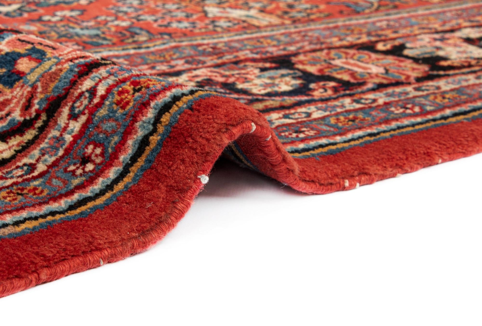 6' 11 x 10' 4 Sarouk Rug