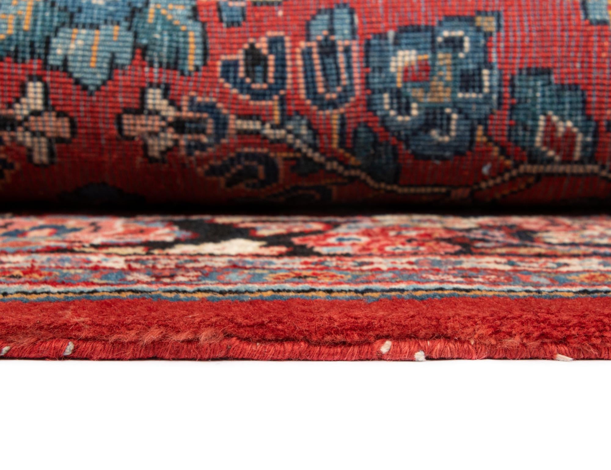 6' 11 x 10' 4 Sarouk Rug
