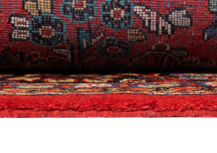 7' 11 x 10' 8 Sarouk Rug