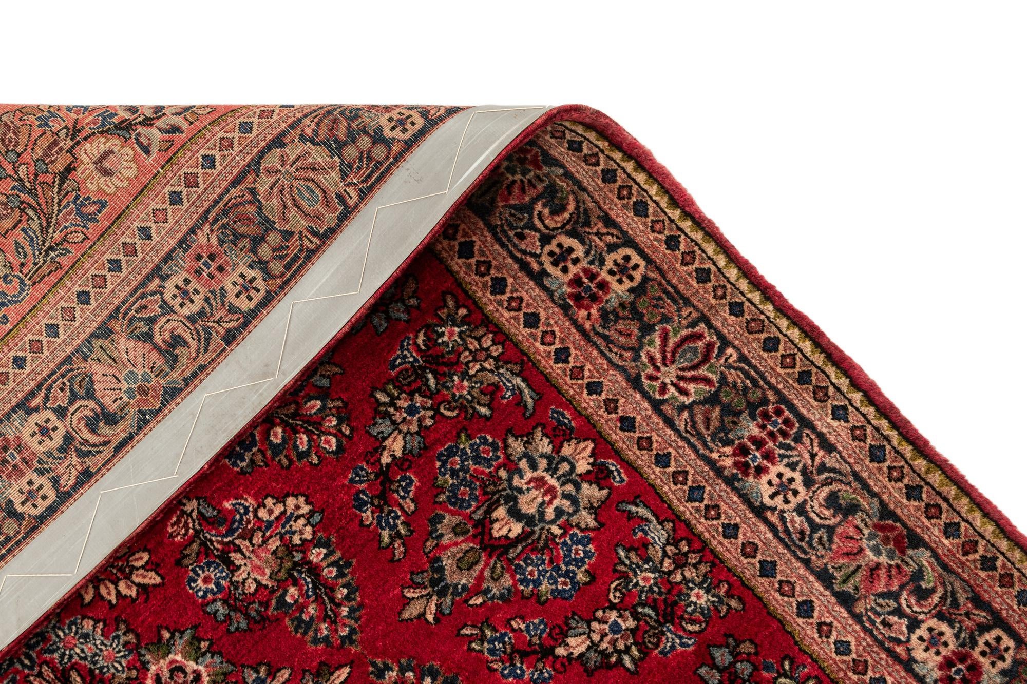 4' 1 x 6' 5 Sarouk Rug