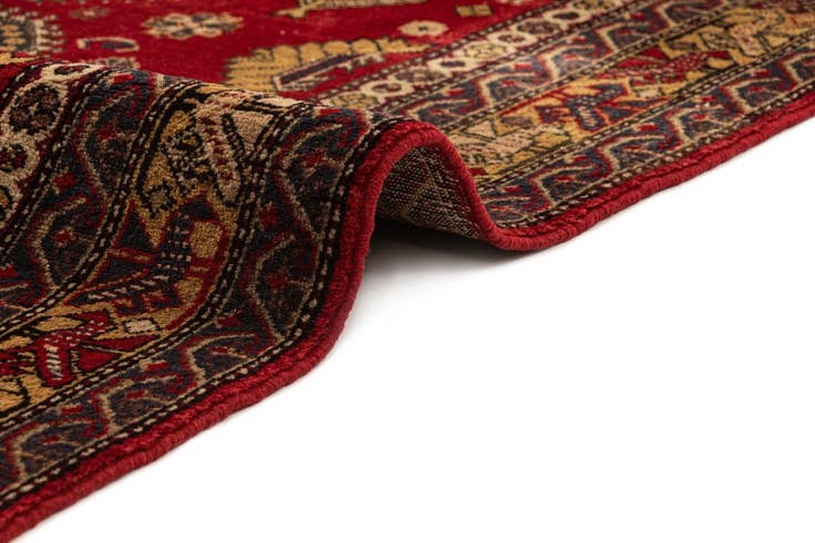 Detail image of 3' 3 x 4' 11 Schirwan Rug