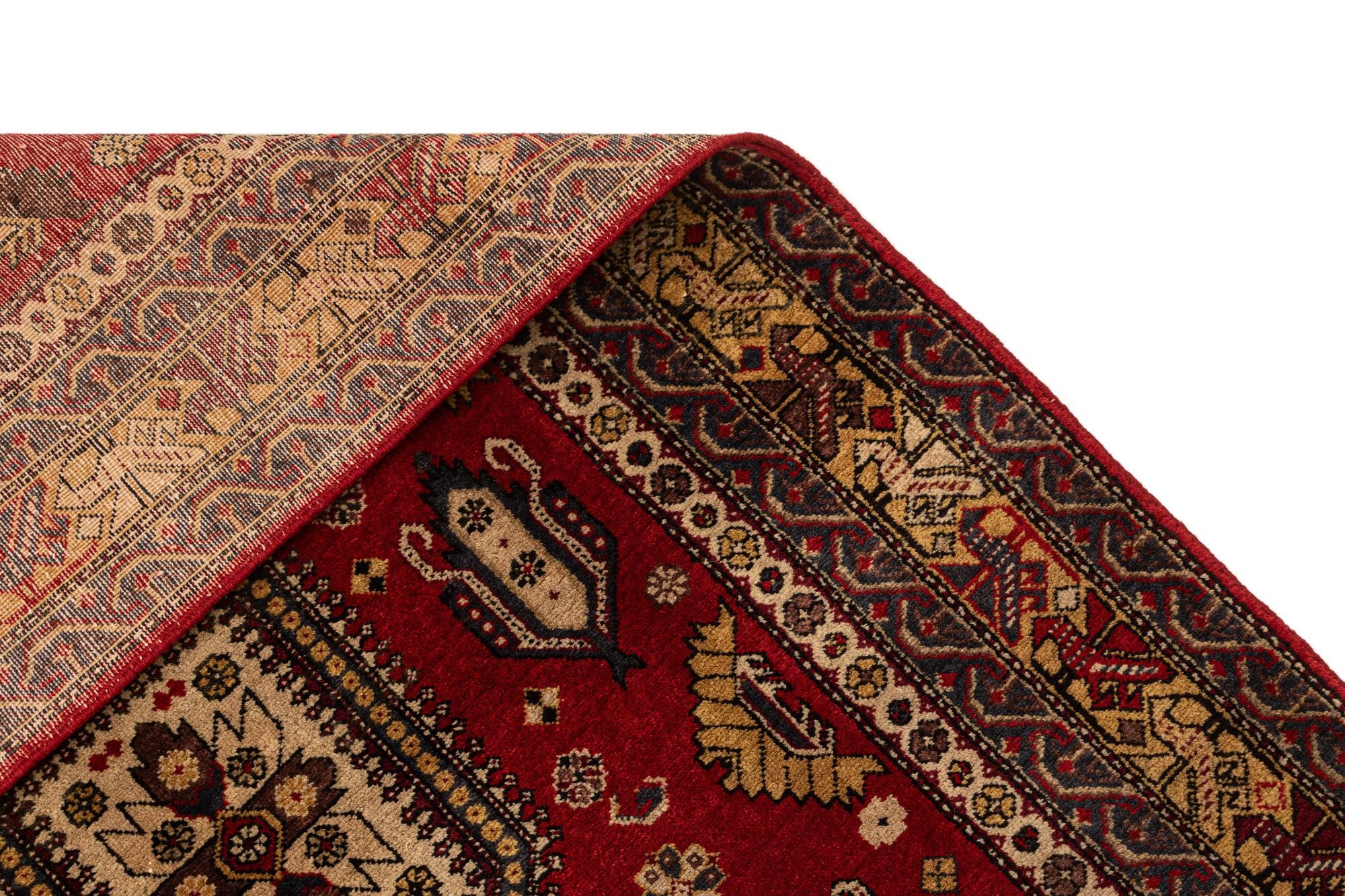3' 3 x 4' 11 Schirwan Rug