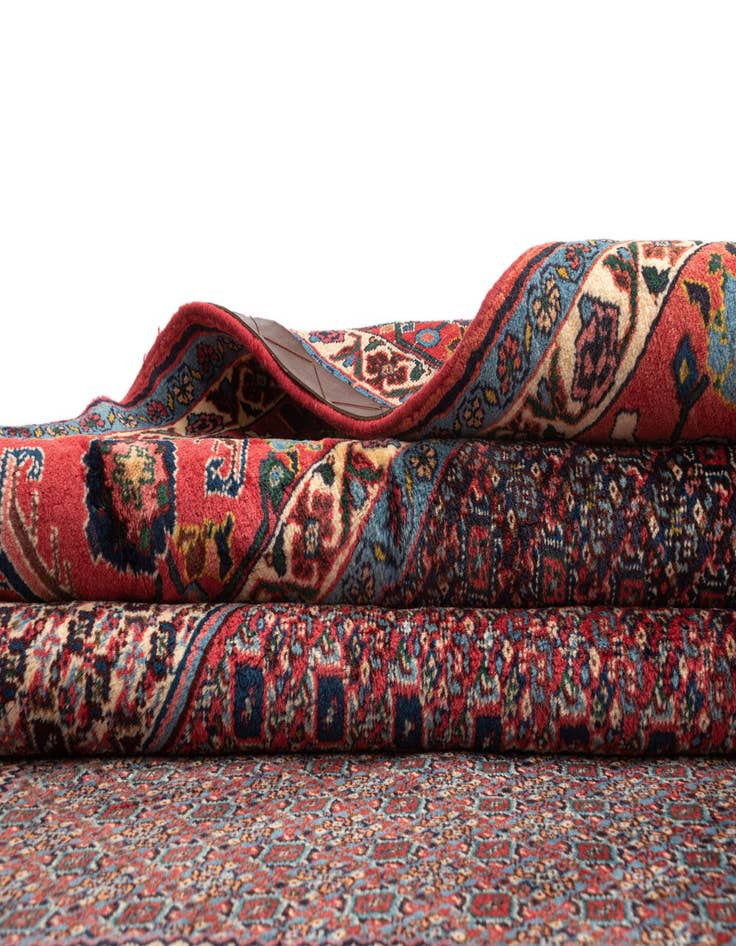 Detail image of 8' 1 x 10' 11 Senneh Wool Rug