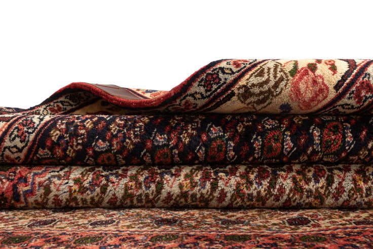Detail image of 6' 10 x 9' 2 Senneh Wool Rug