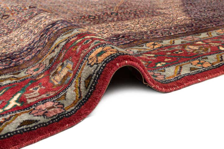 6' 6 x 8' 3 Senneh Wool Rug