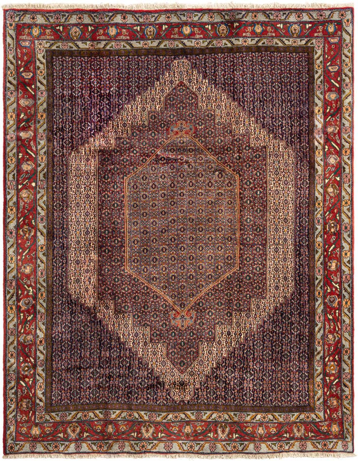 Detail image of 6' 6 x 8' 3 Senneh Wool Rug