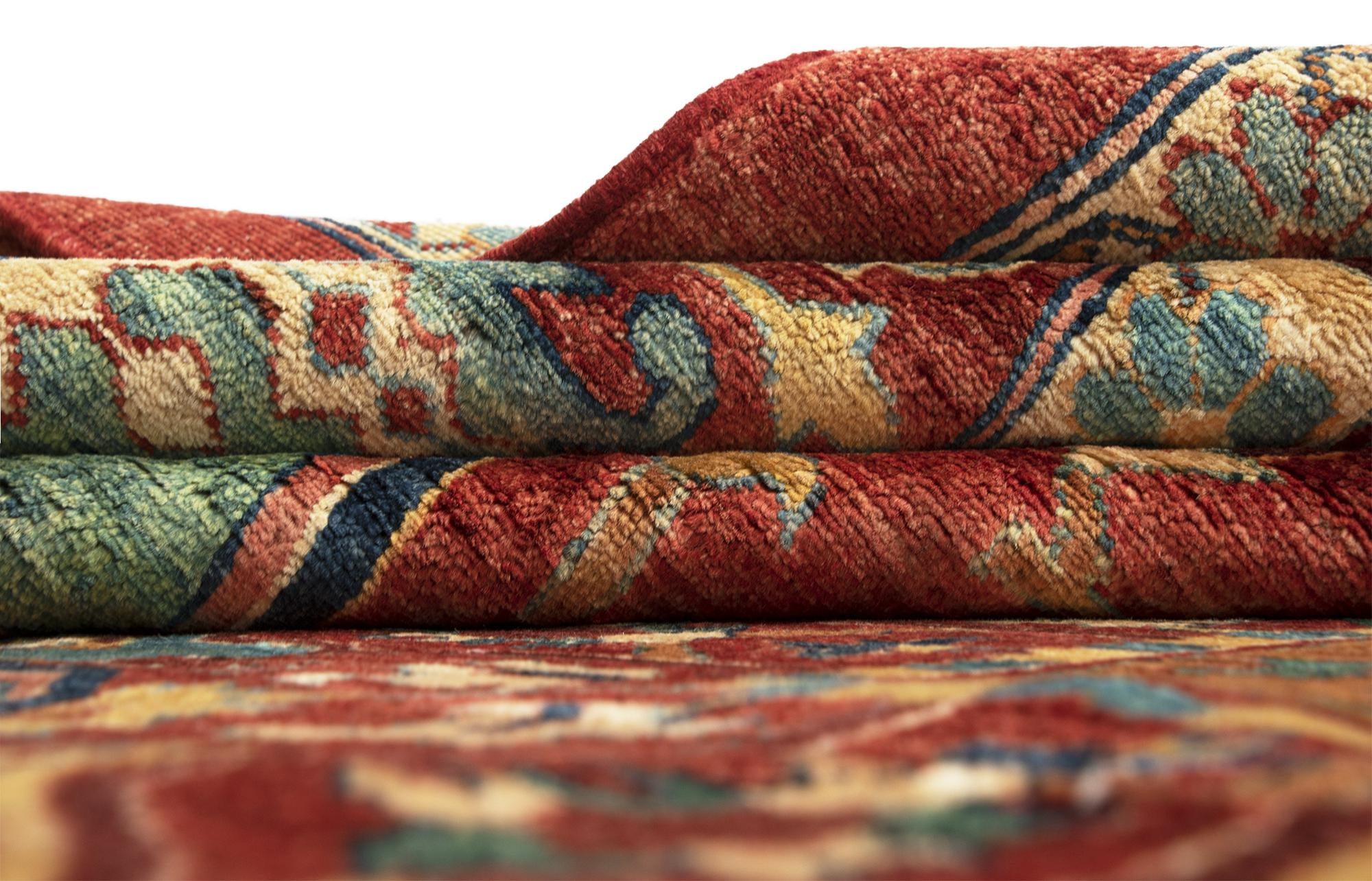 10' 1 x 13' 3 Serapi Wool Rug