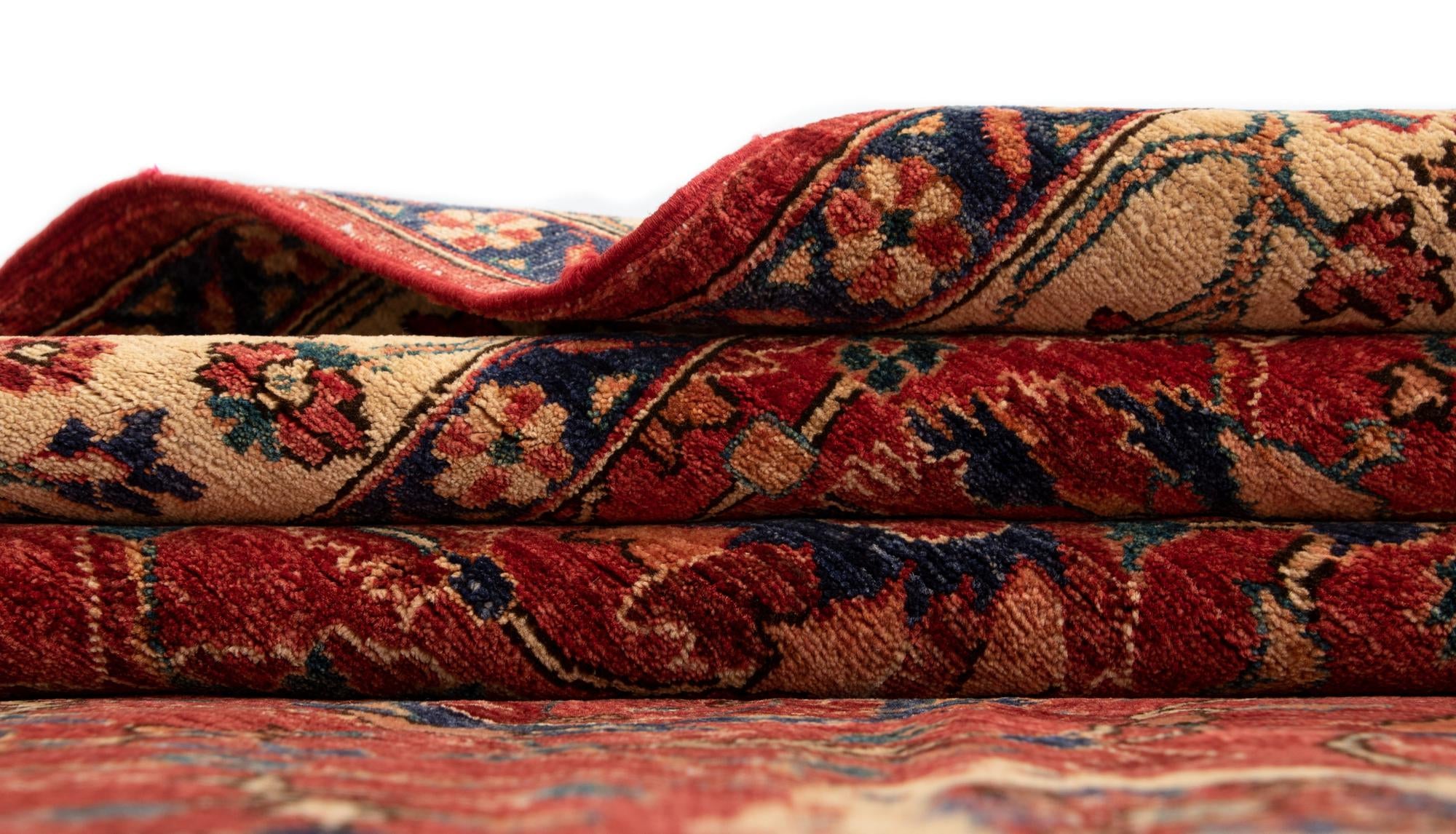 5' 10 x 8' 8 Serapi Rug