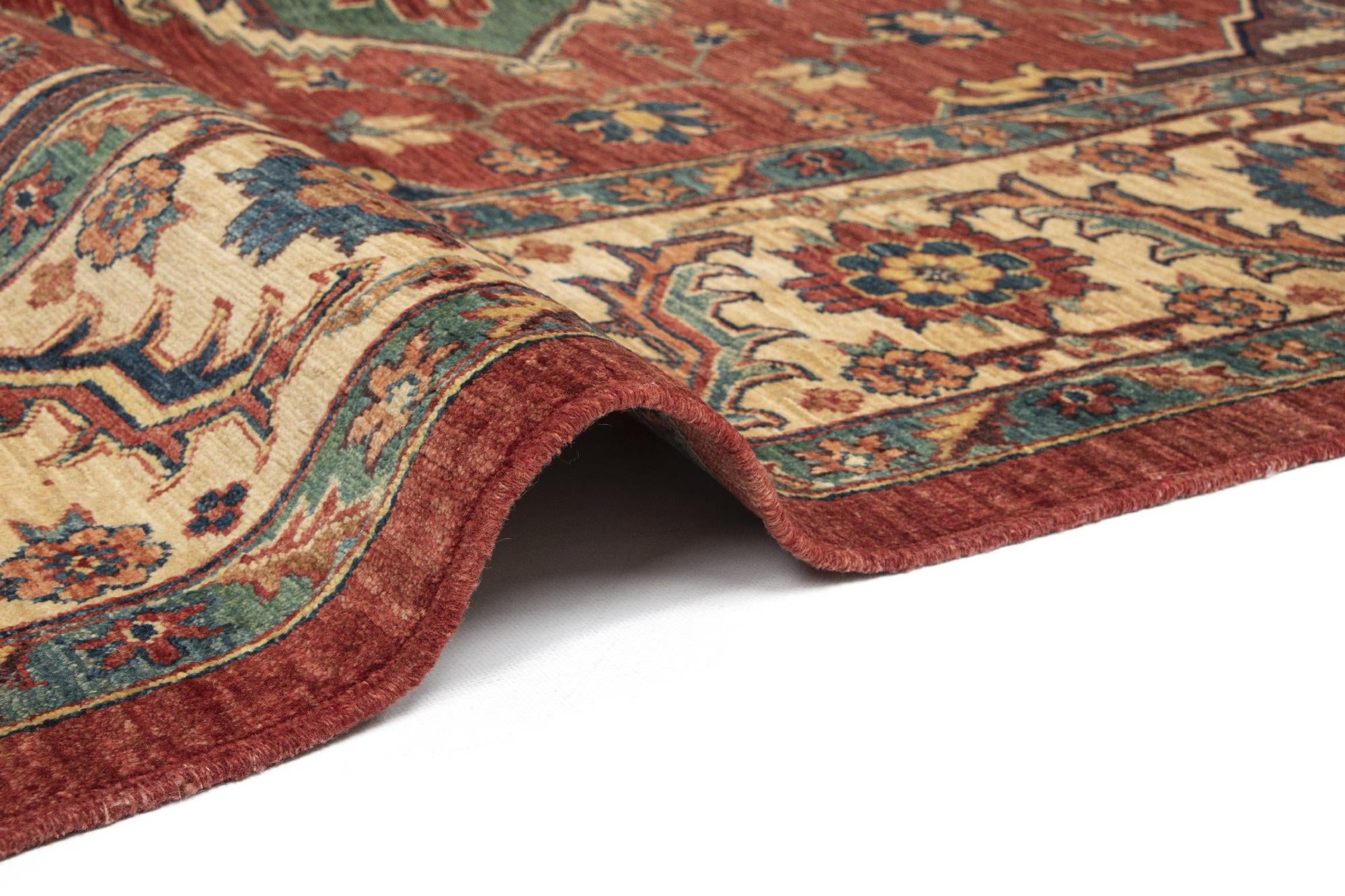 8' 4 x 10' 11 Serapi Wool Rug