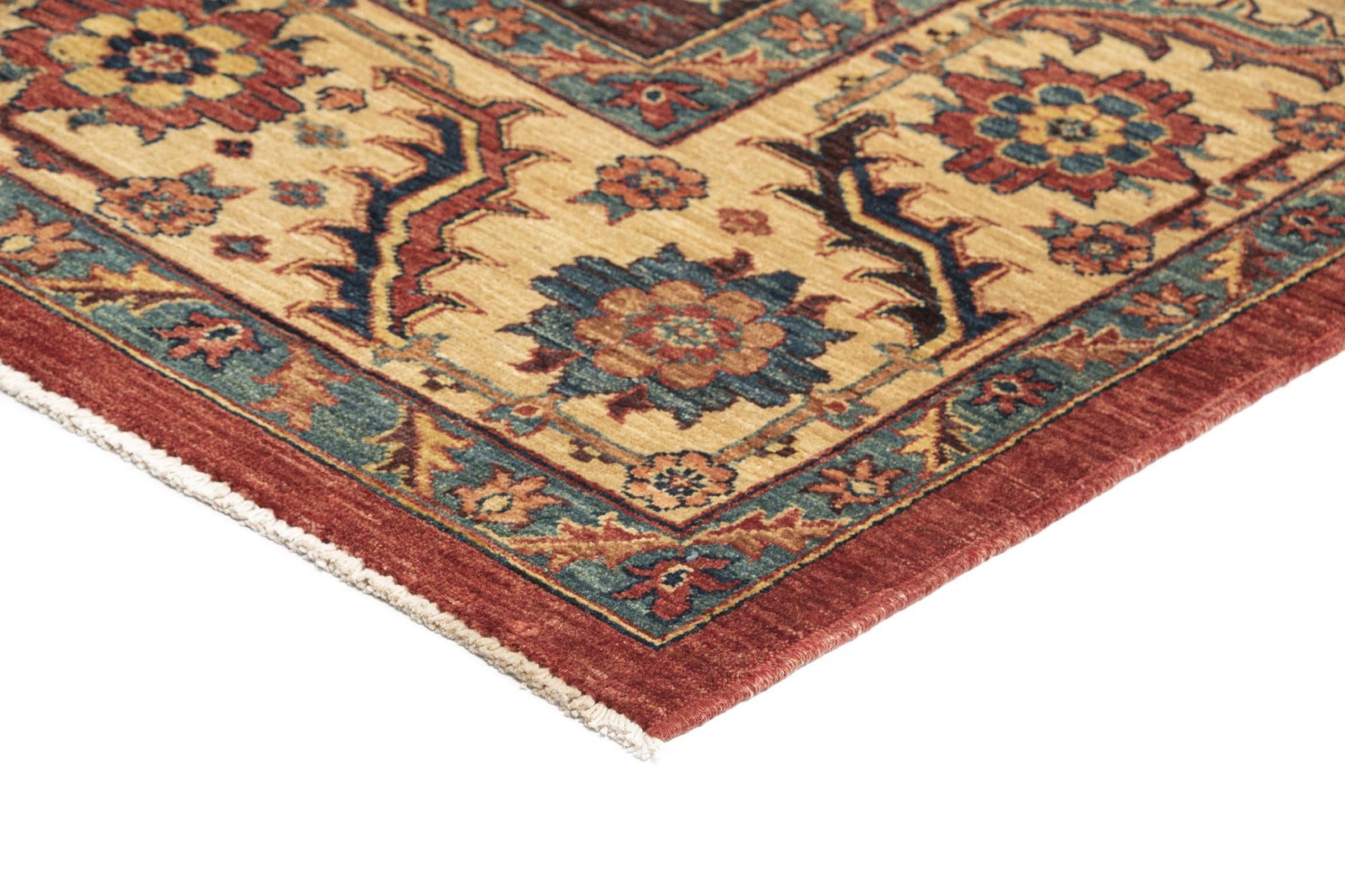 8' 4 x 10' 11 Serapi Wool Rug