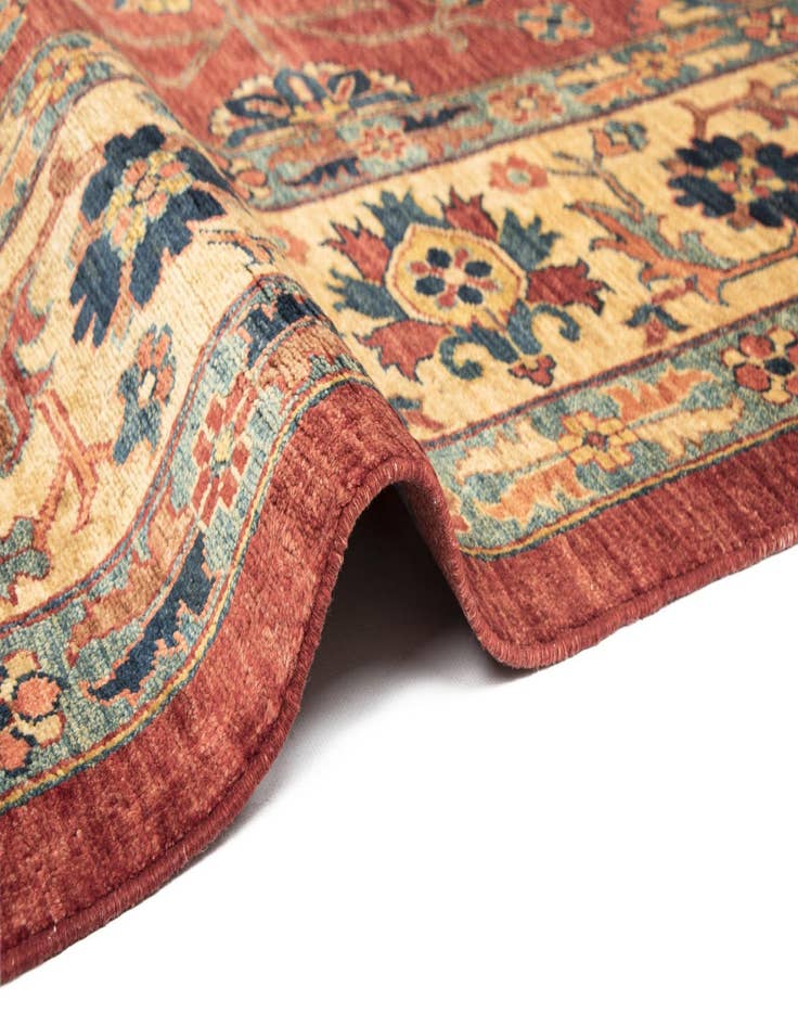 Detail image of 9' 1 x 11' 3 Serapi Wool Rug