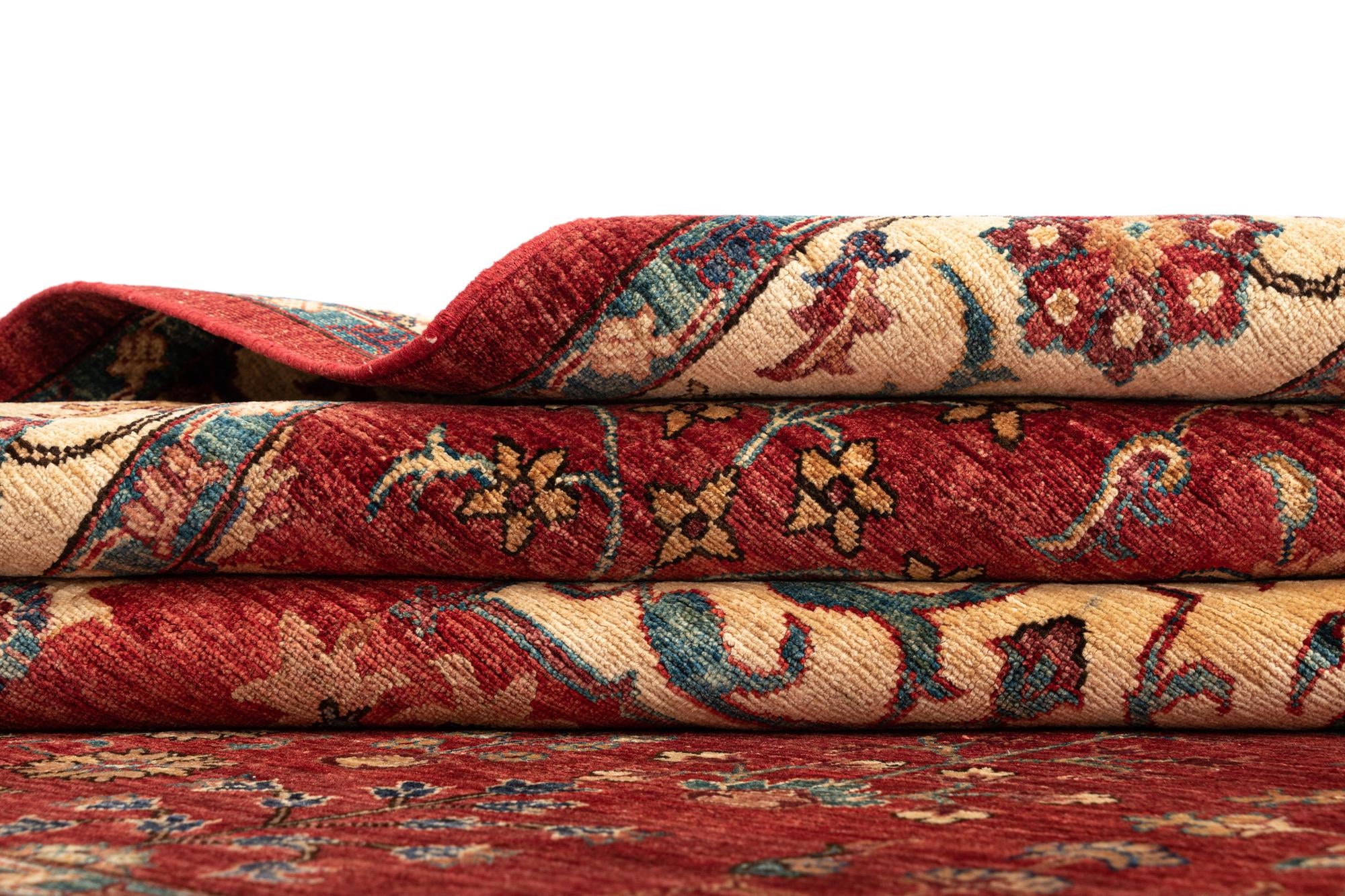 5' 7 x 8' Serapi Rug