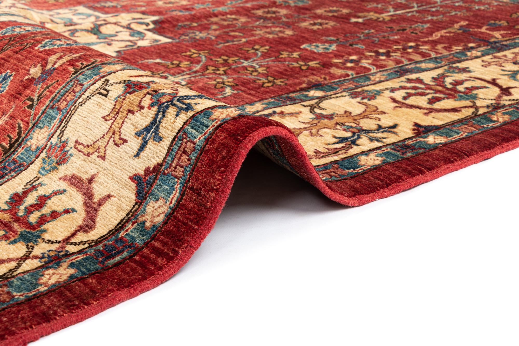 5' 7 x 8' Serapi Rug