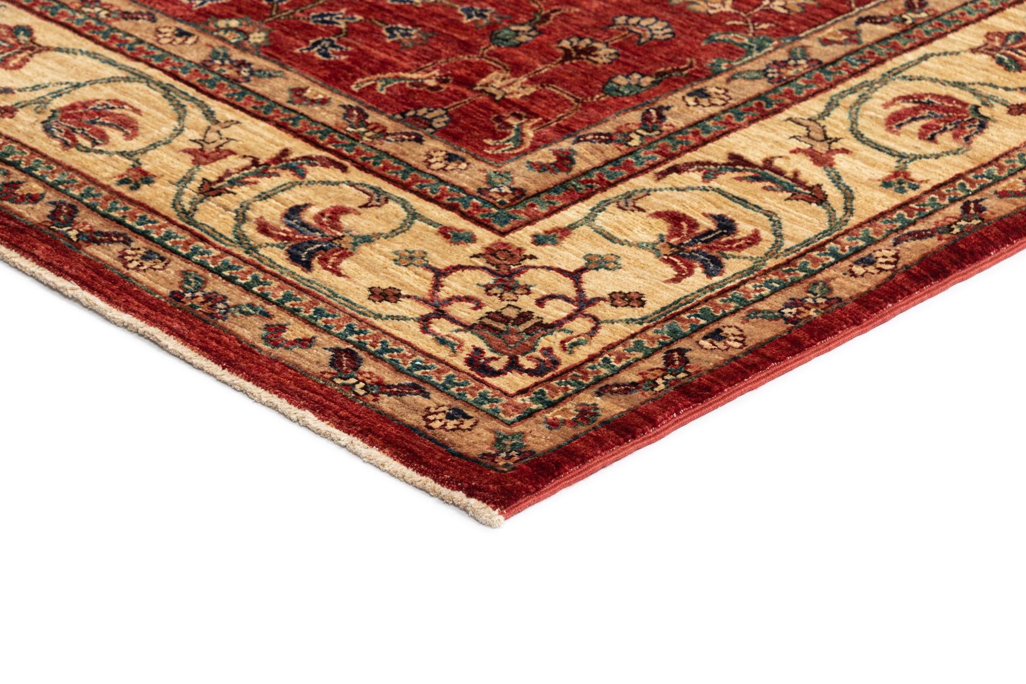 5' 5 x 7' 6 Serapi Rug