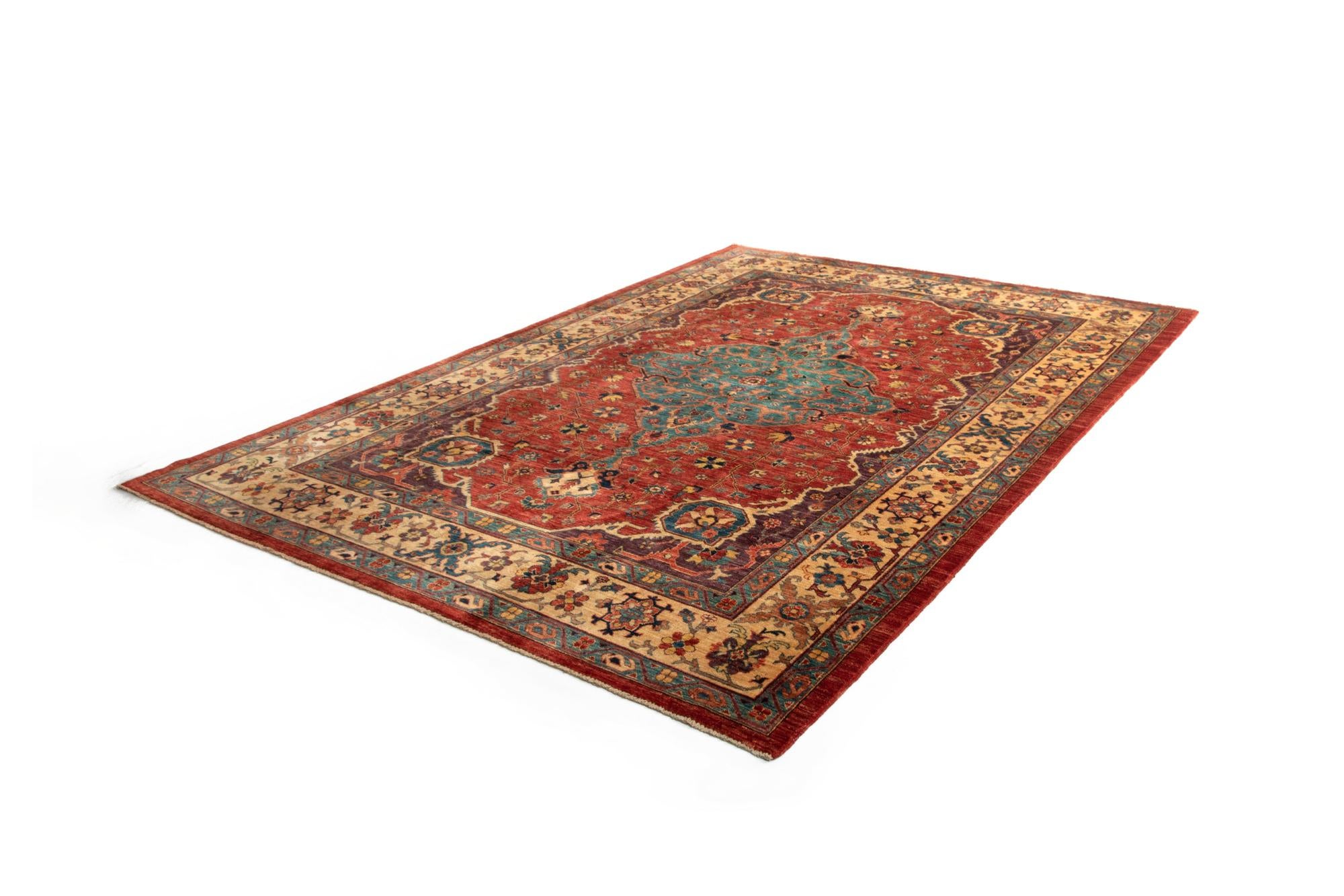 7' 1 x 10' 1 Serapi Wool Rug