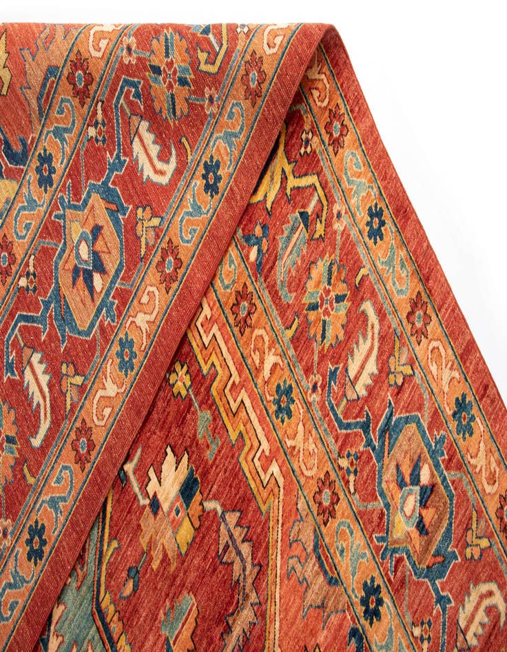 Detail image of 8' 3 x 10' 2 Serapi Wool Rug