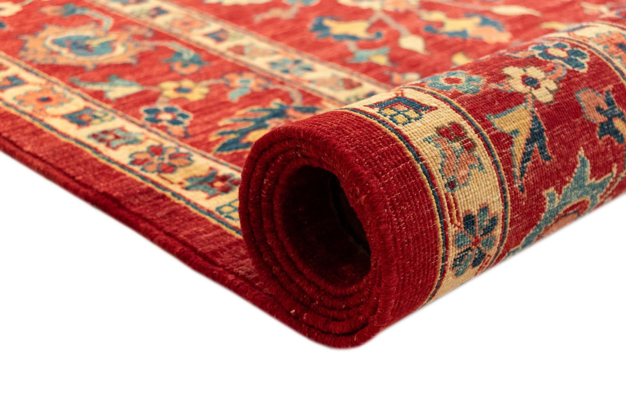 6' 2 x 8' 2 Serapi Rug