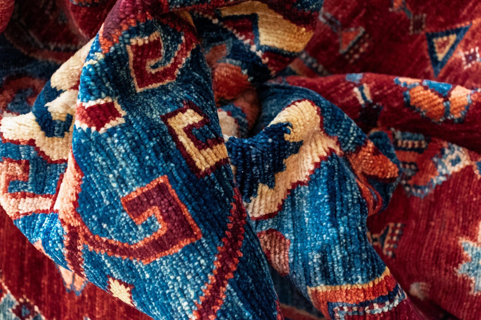 5' 10 x 7' 7 Serapi Rug