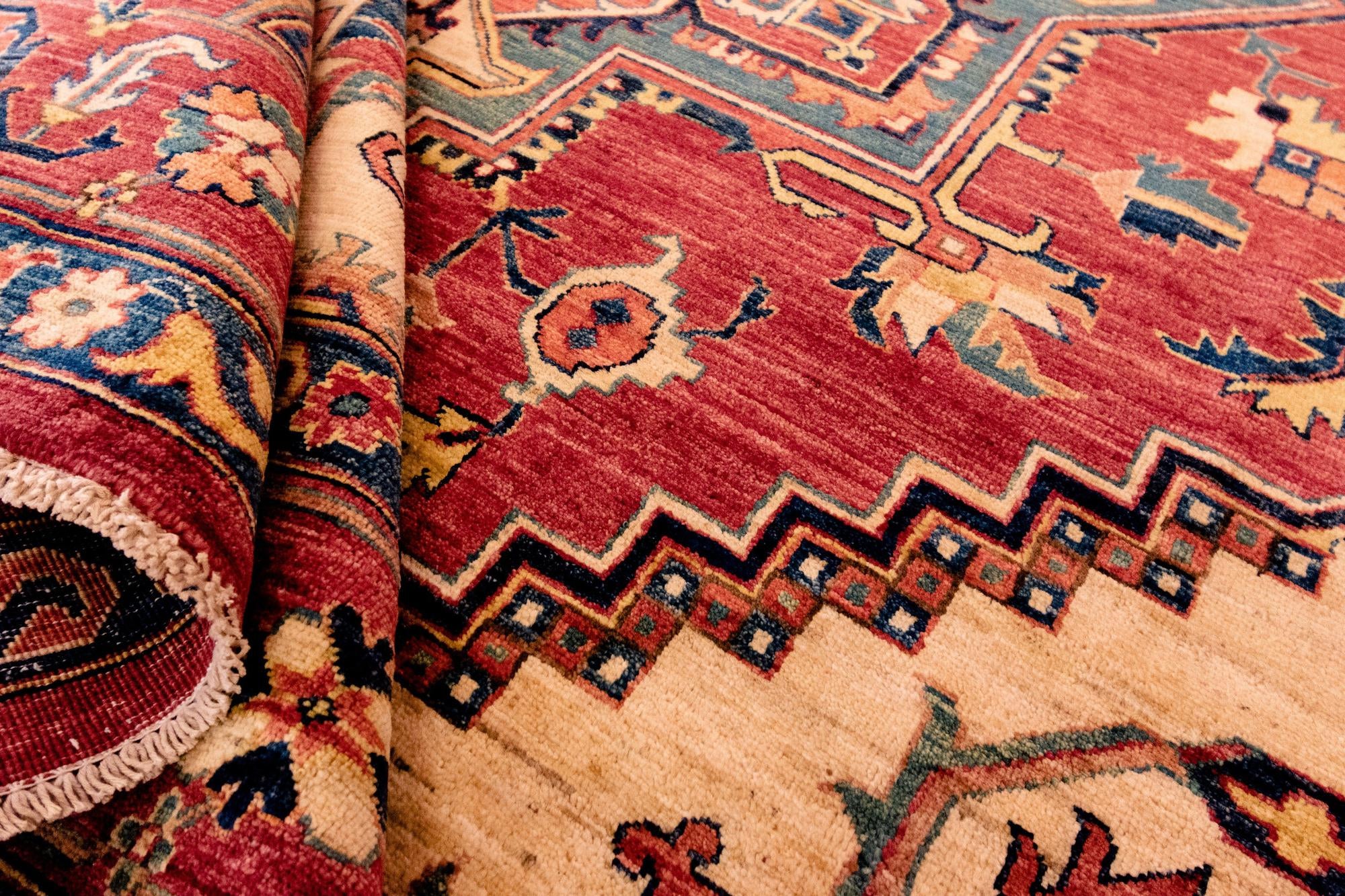7' 4 x 9' 10 Serapi Wool Rug