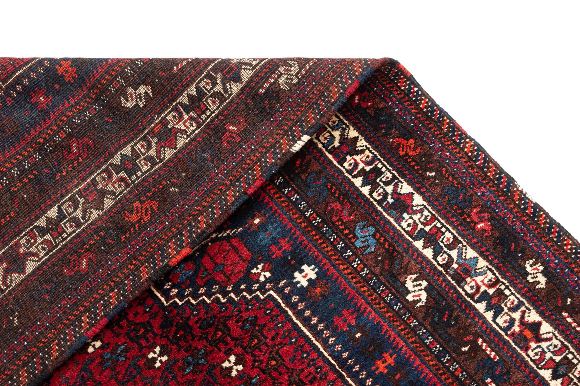 6' 8 x 9' 10 Shiraz Wool Rug