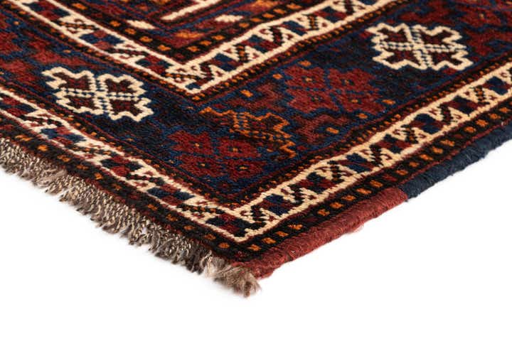 5' 3 x 7' Shiraz Wool Rug