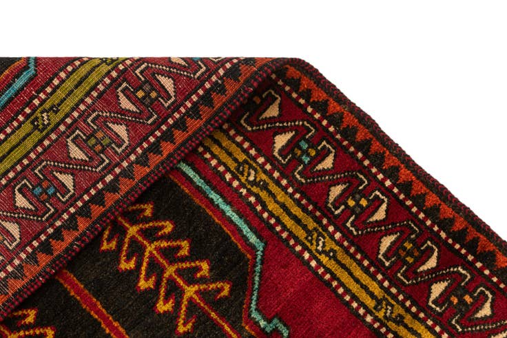 Detail image of 3' 7 x 6' 7 Hand Knotted Shiraz Wool Rug