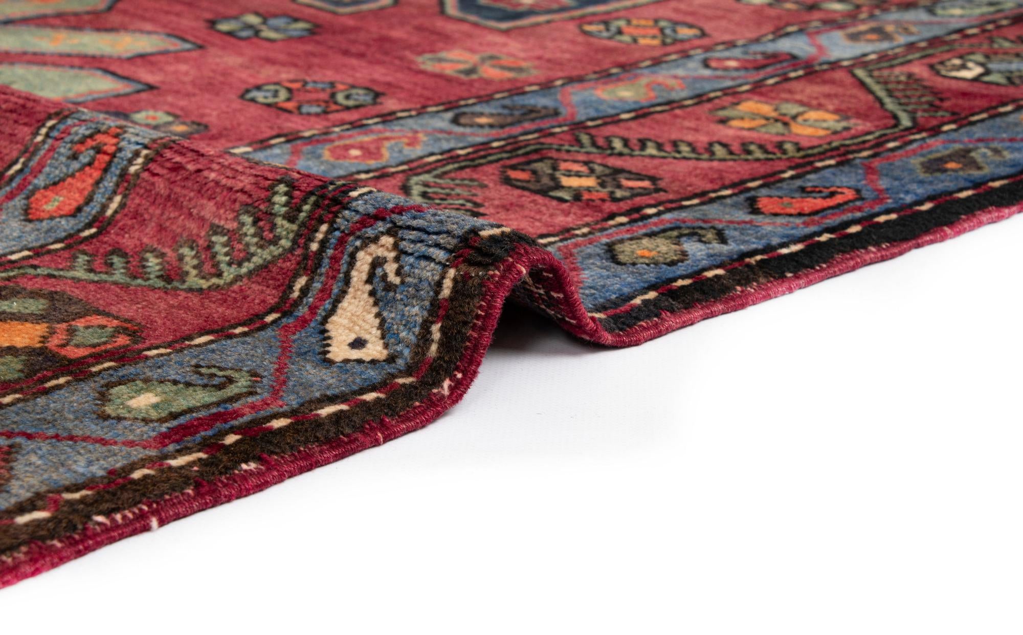 4' 11 x 7' 5 Shirvan Wool Rug