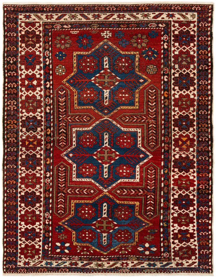 Detail image of 4' x 6' 9 Shirvan Rug