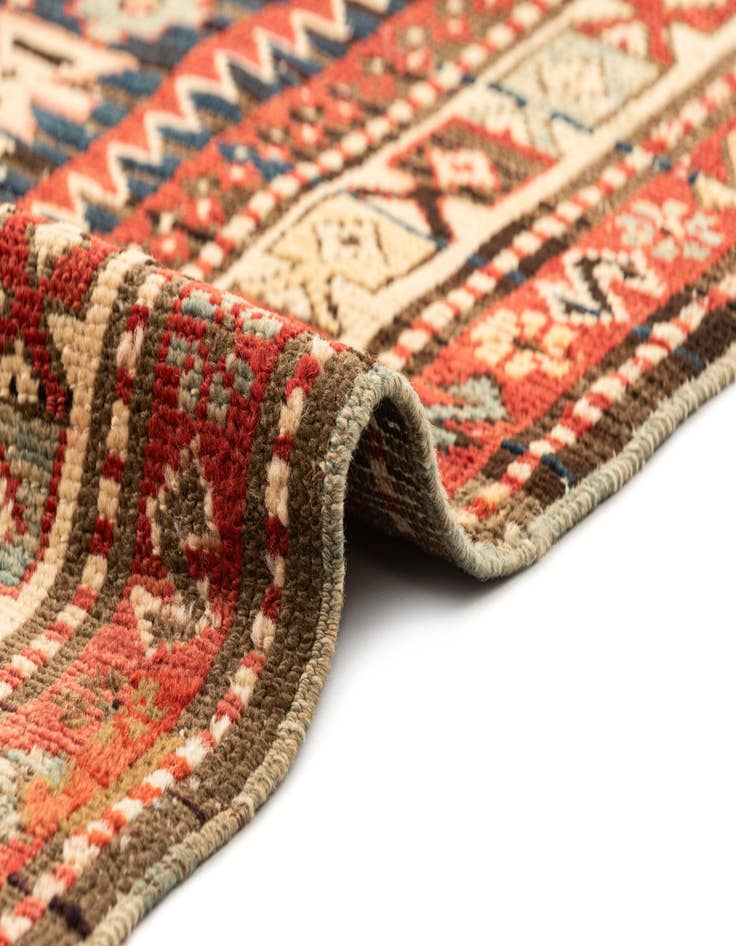 Detail image of 4' 9 x 7' 6 Shirvan Rug