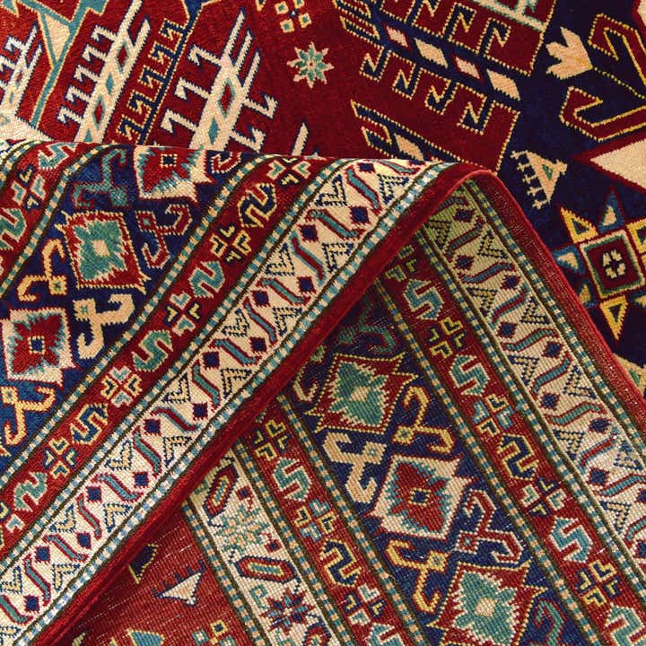 5' 10 x 8' 10 Hand Knotted Shirvan Rug