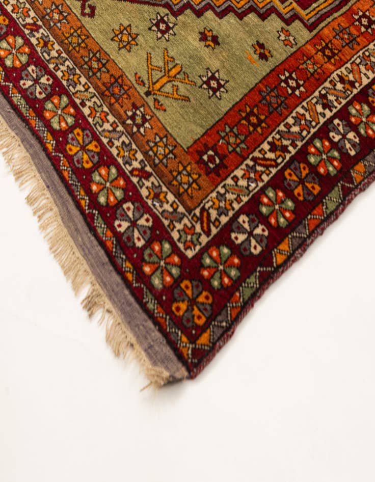 Detail image of 3' 6 x 4' 11 Sivas Rug